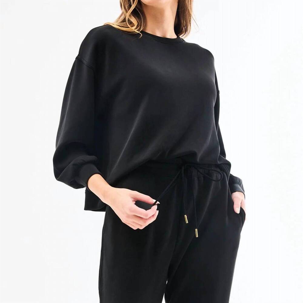 NEW MARY SQUARE cora knitted top in black